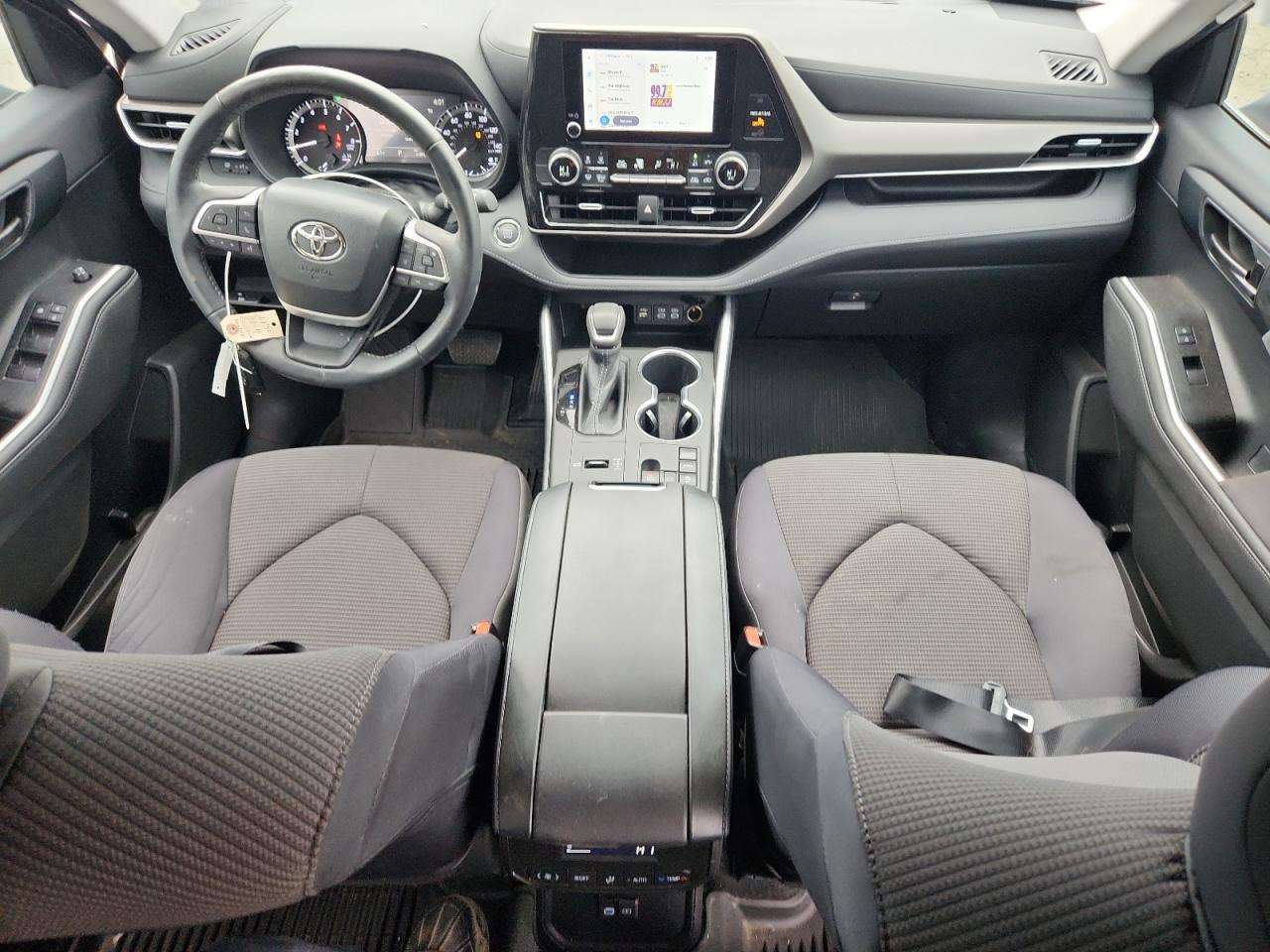 Lot #3301792377 2023 TOYOTA HIGHLANDER