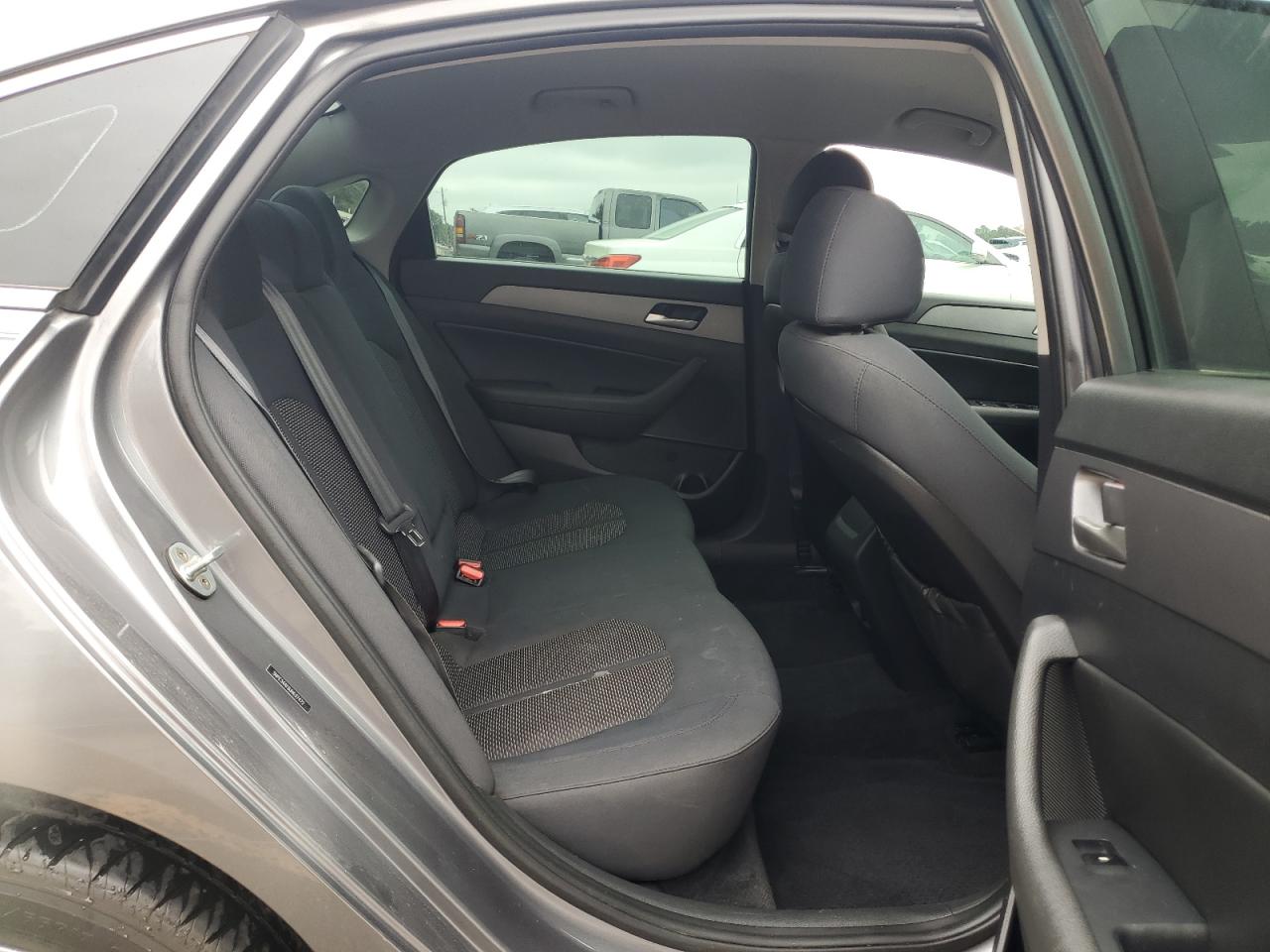 HYUNDAI SONATA SPORT