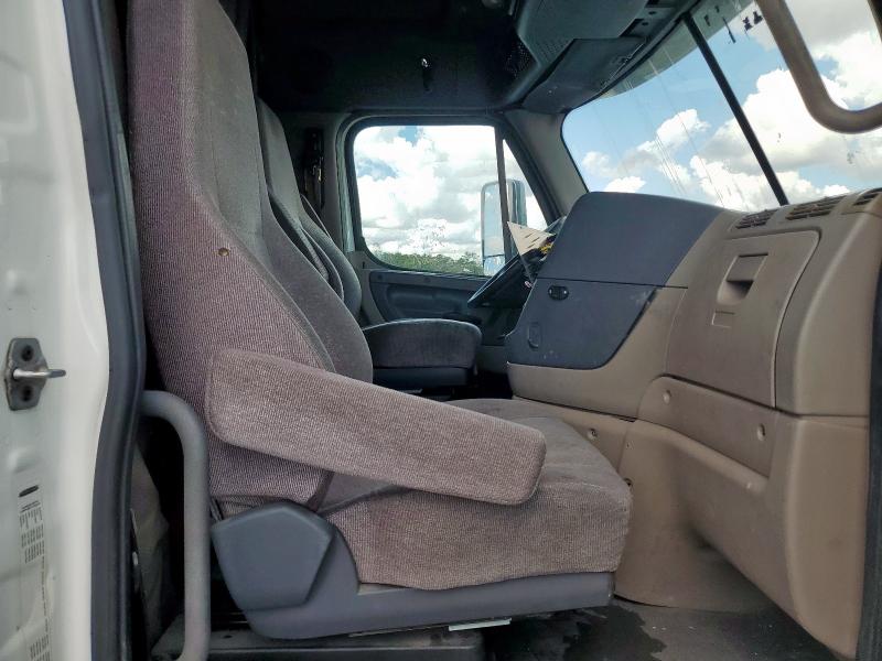 2018 FREIGHTLINER CASCADIA 1 #3279639914