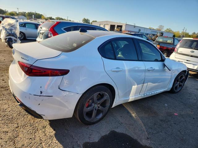 2017 ALFA ROMEO GIULIA Q4 ZARFAEDN9H7531927