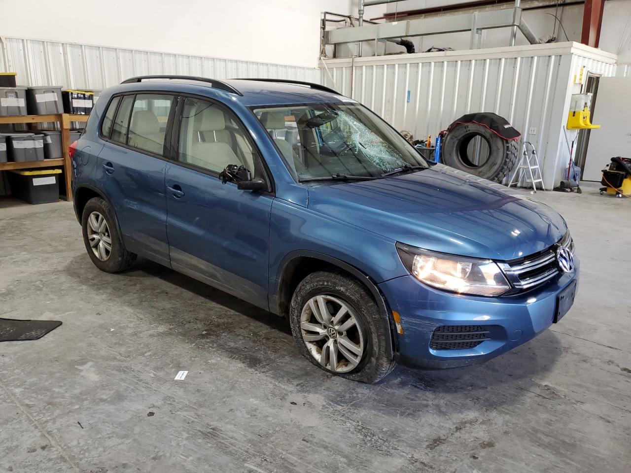 VOLKSWAGEN TIGUAN S