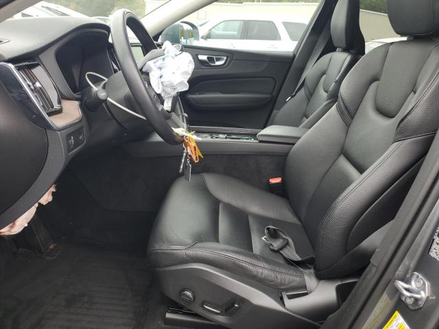 2021 VOLVO XC60 T5 MOMENTUM - YV4102RK4M1758523