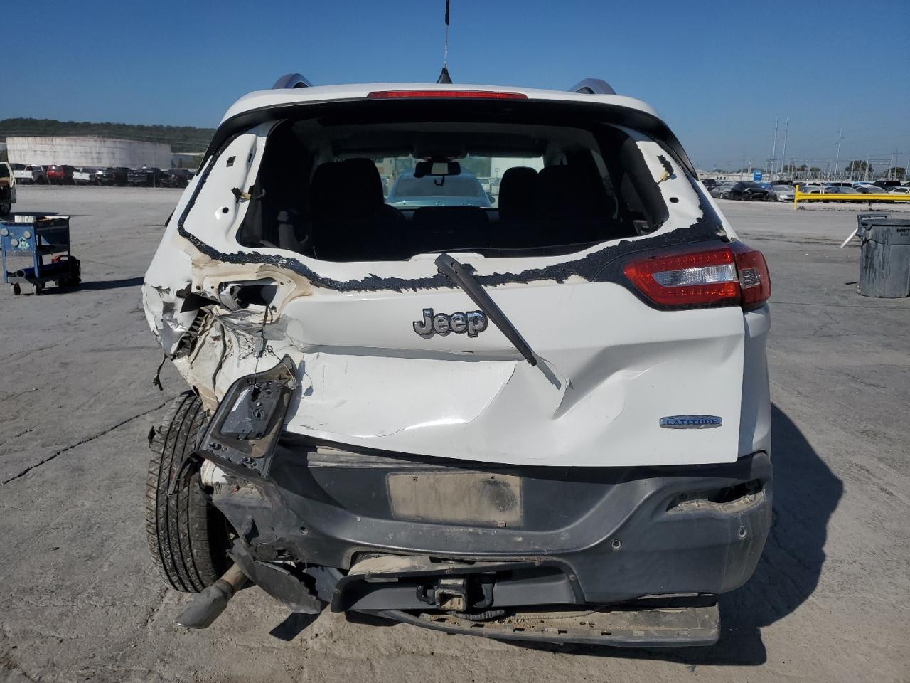 JEEP GRAND CHEROKEE LATITUDE