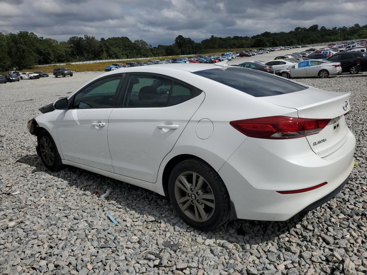 HYUNDAI ELANTRA SEL