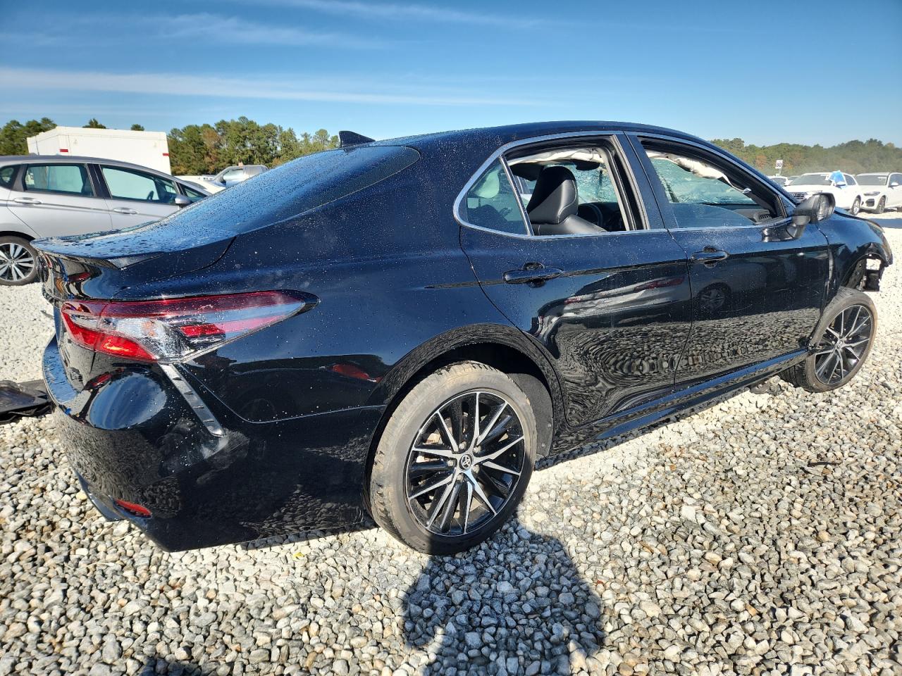 TOYOTA CAMRY SE NIGHT SHADE