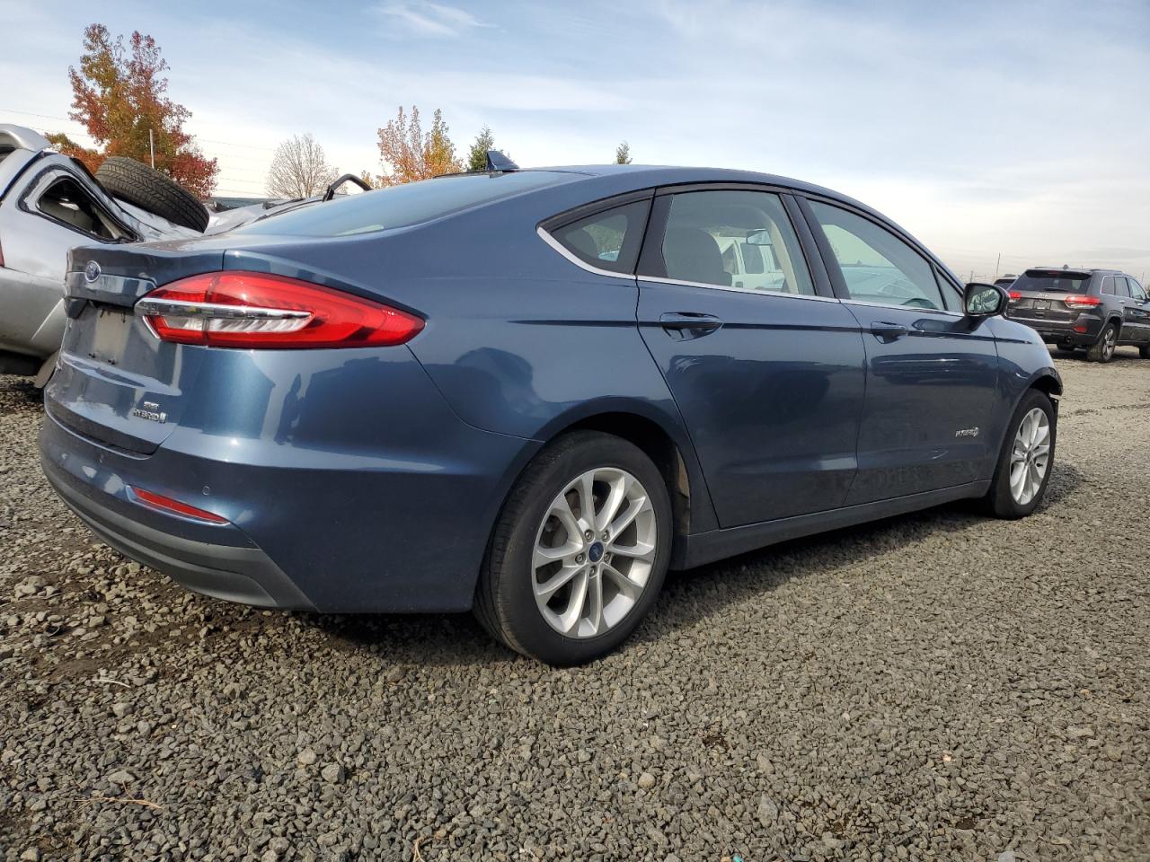 FORD FUSION SE