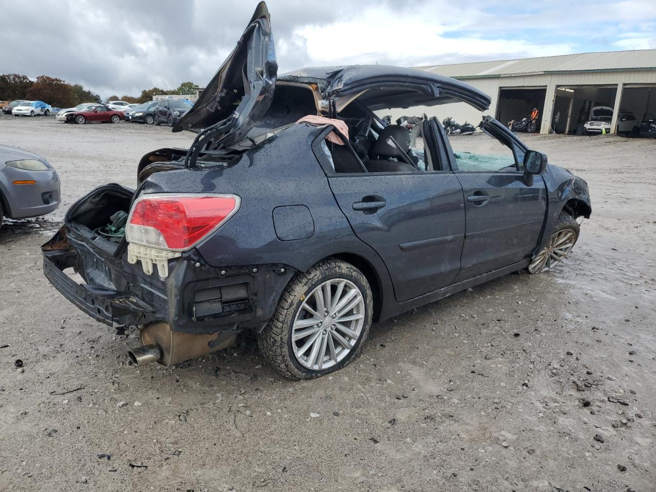 SUBARU IMPREZA PREMIUM