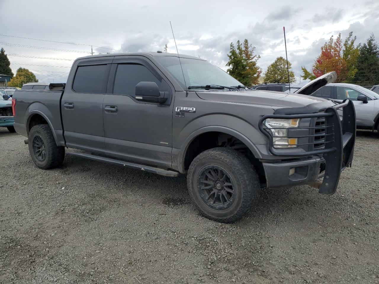FORD F-150 SUPERCREW