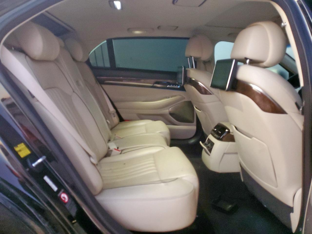 GENESIS G90 ULTIMATE