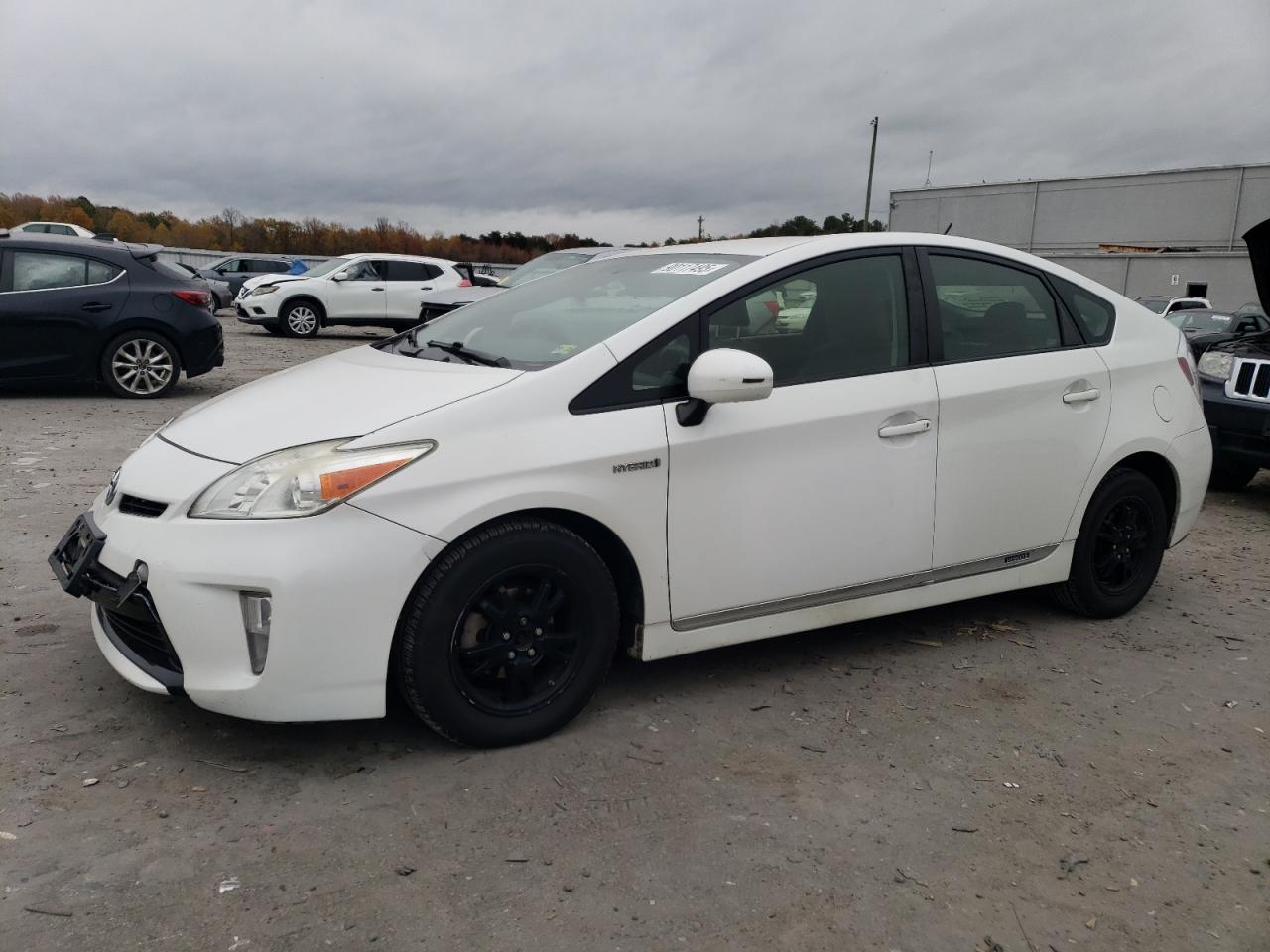TOYOTA PRIUS
