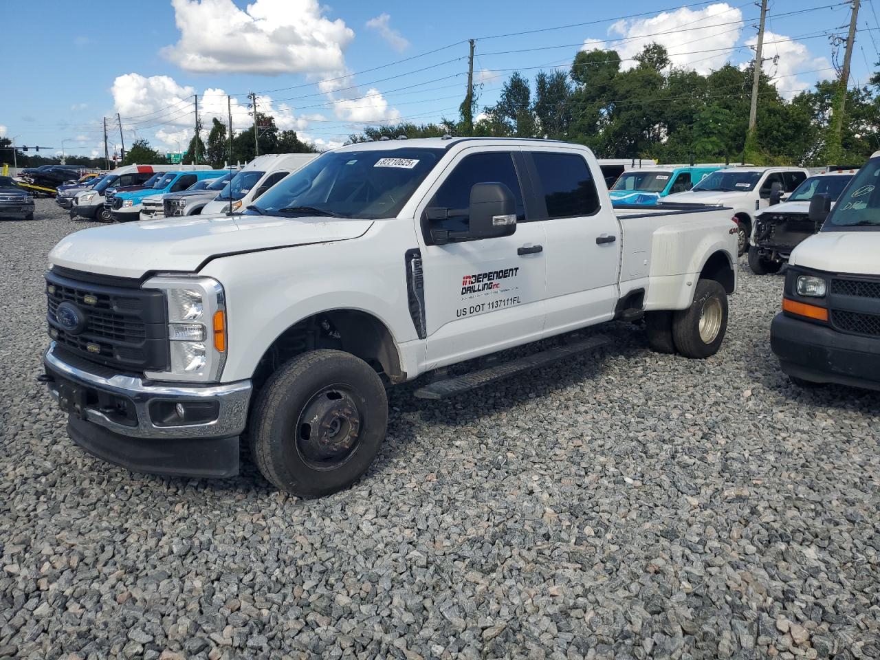 FORD F-350 SUPER DUTY