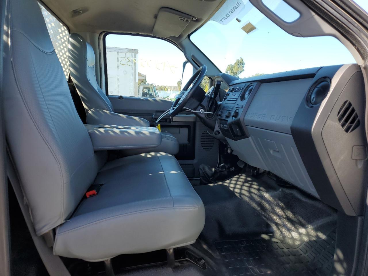 FORD F650 SUPER DUTY