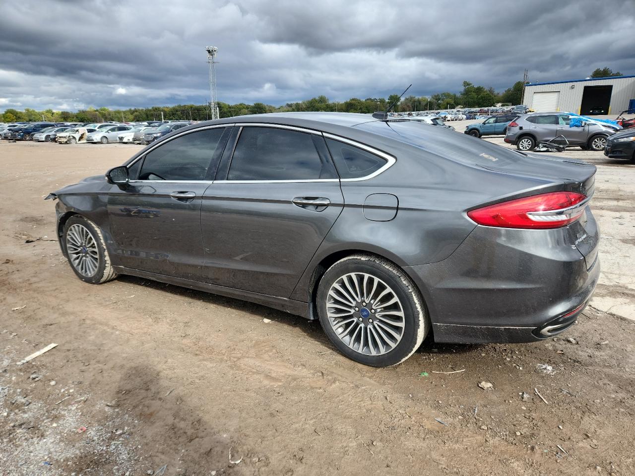 FORD FUSION SE