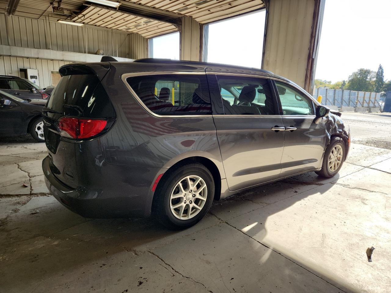CHRYSLER VOYAGER LXI