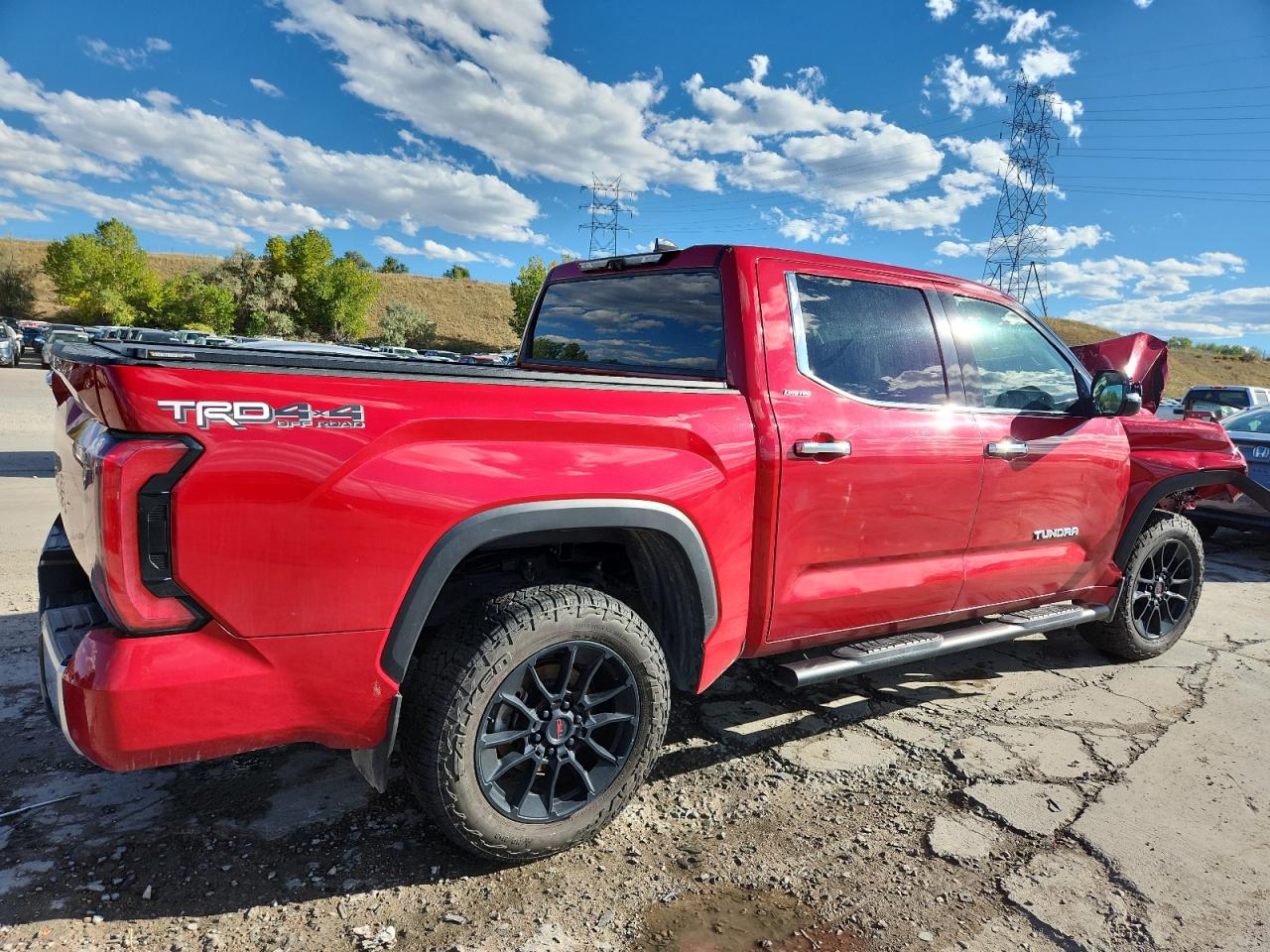 TOYOTA TUNDRA CREWMAX LIMITED