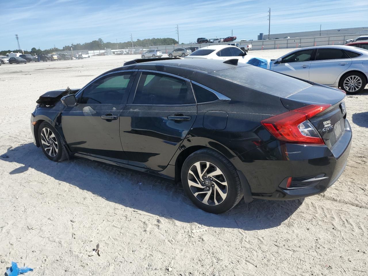 Lot #3309286623 2017 HONDA CIVIC EX