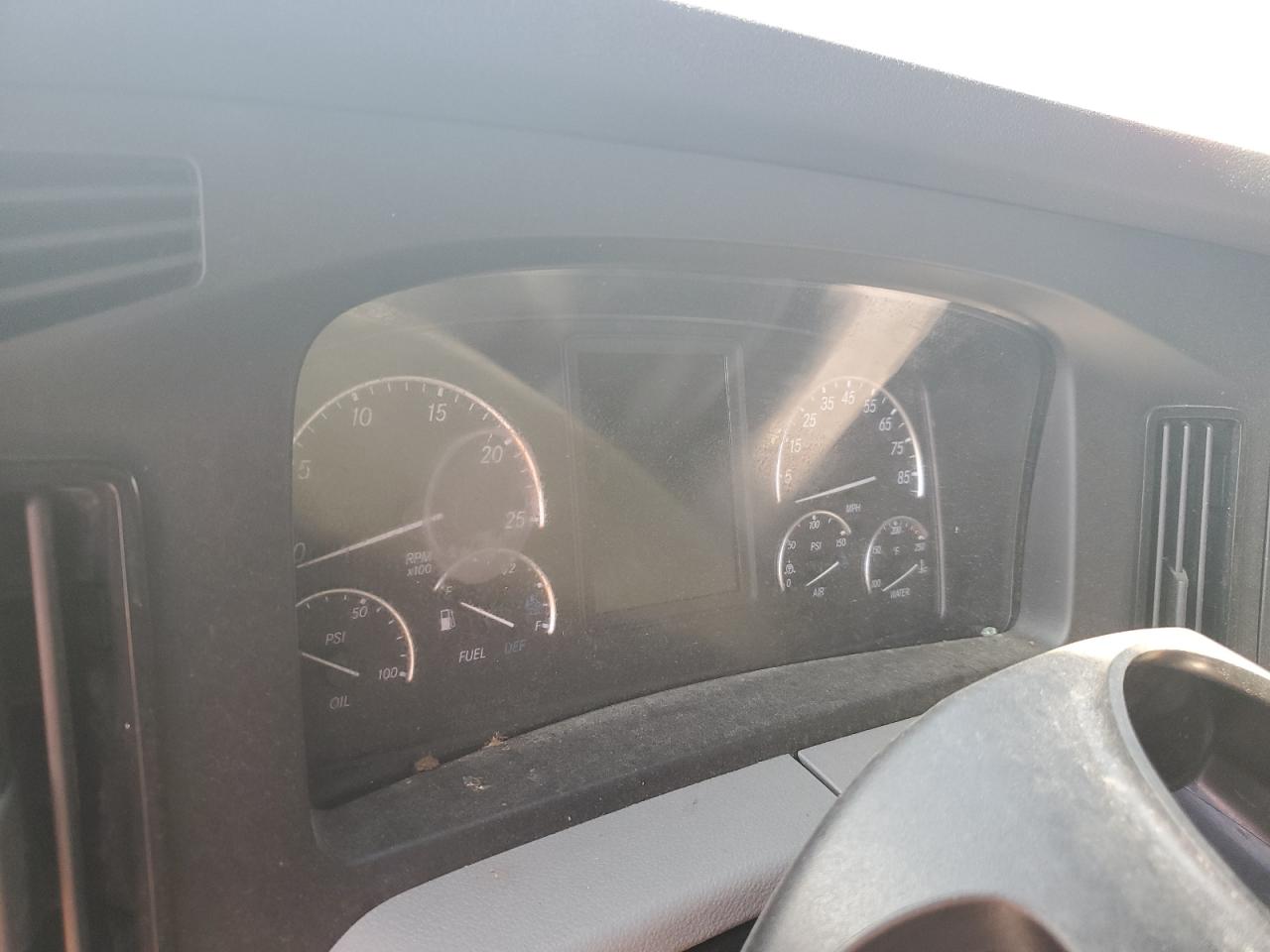 Lot #3302846929 2020 FREIGHTLINER CASCADIA 1