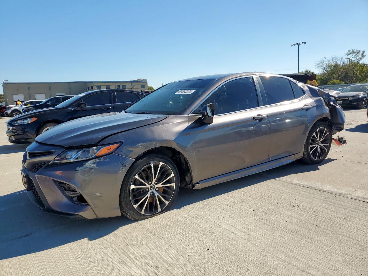 TOYOTA CAMRY SE