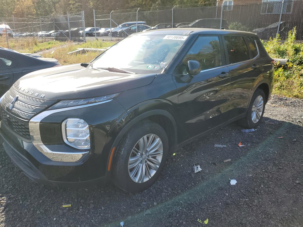 MITSUBISHI OUTLANDER ES