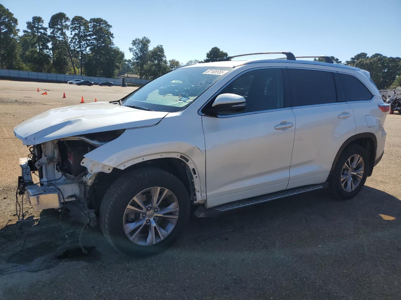 TOYOTA HIGHLANDER XLE