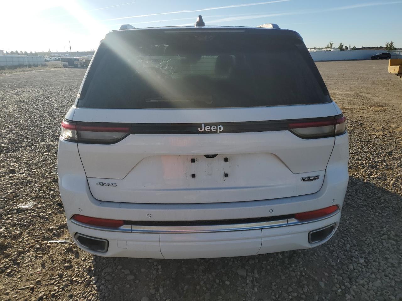 JEEP GRAND CHEROKEE SUMMIT