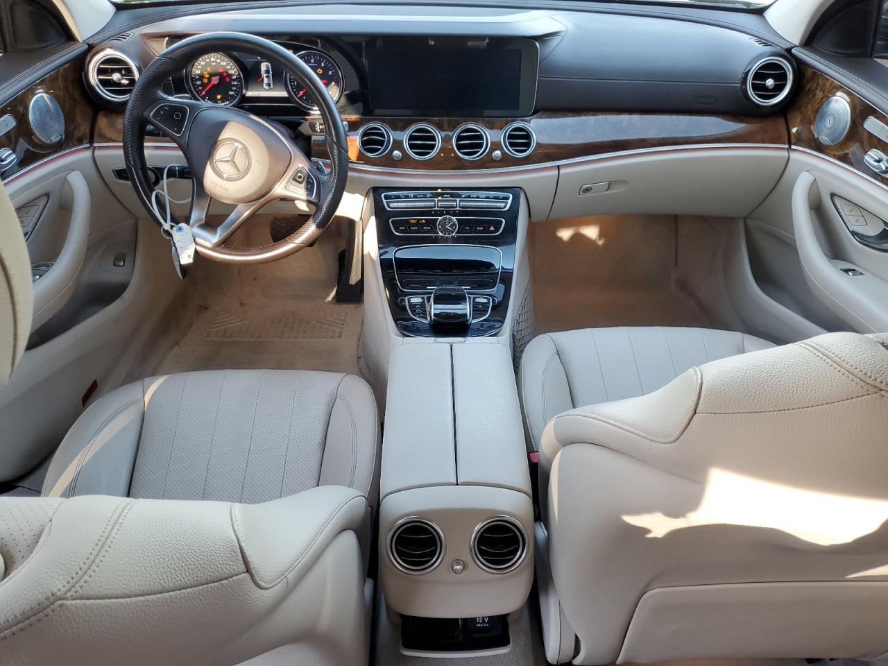 MERCEDES-BENZ E-CLASS 300 4MATIC