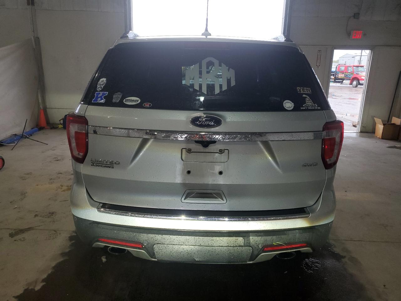 FORD EXPLORER LIMITED