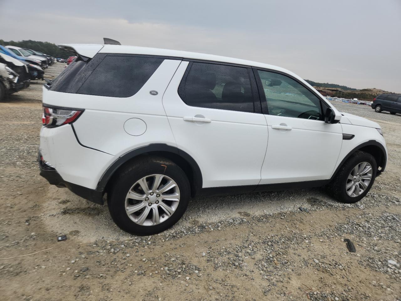 LAND ROVER DISCOVERY SE