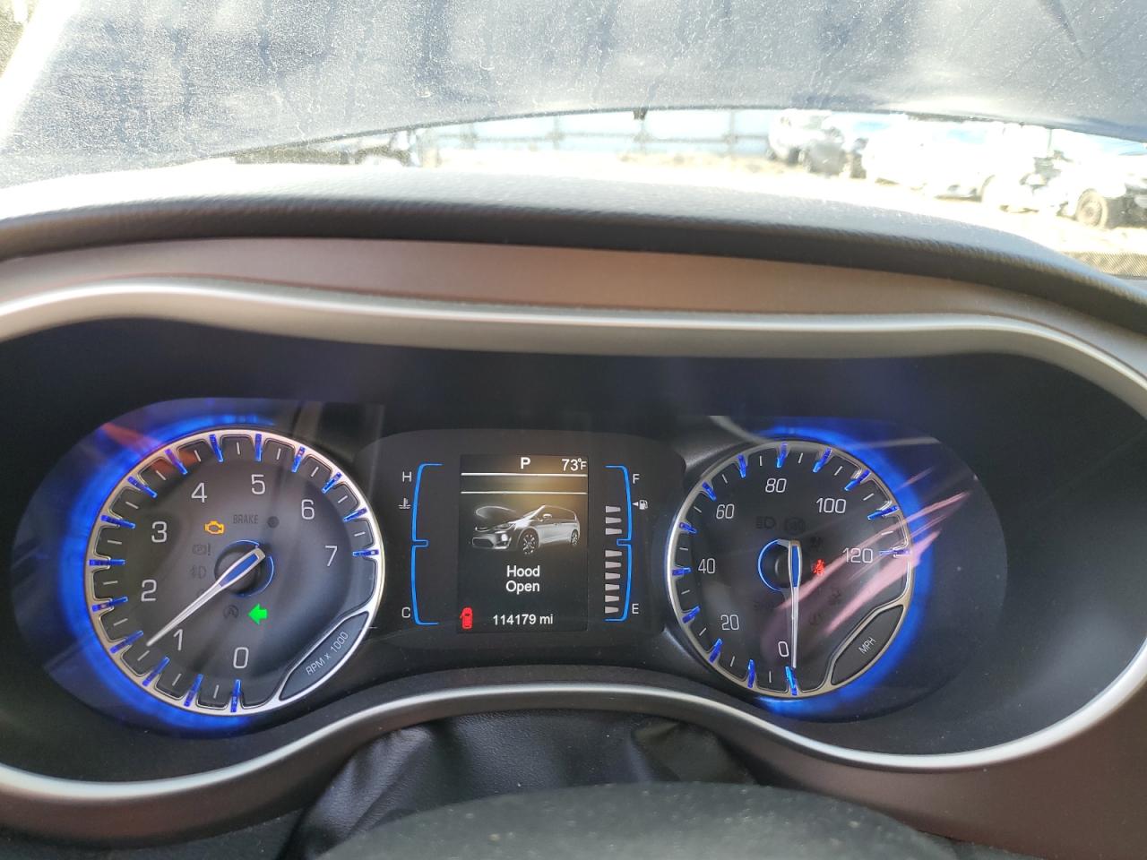 CHRYSLER PACIFICA TOURING L