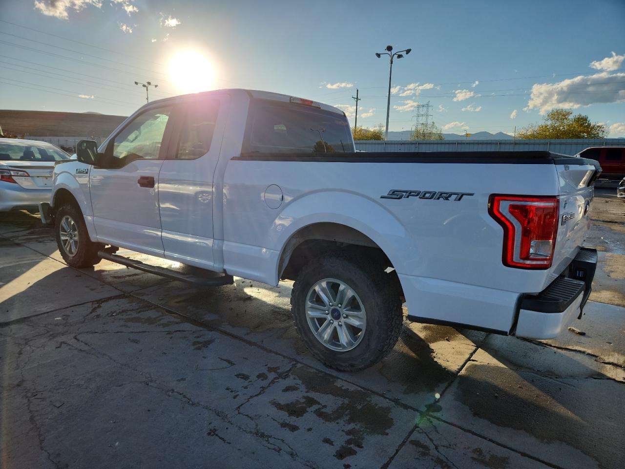 FORD F-150 SUPER CAB
