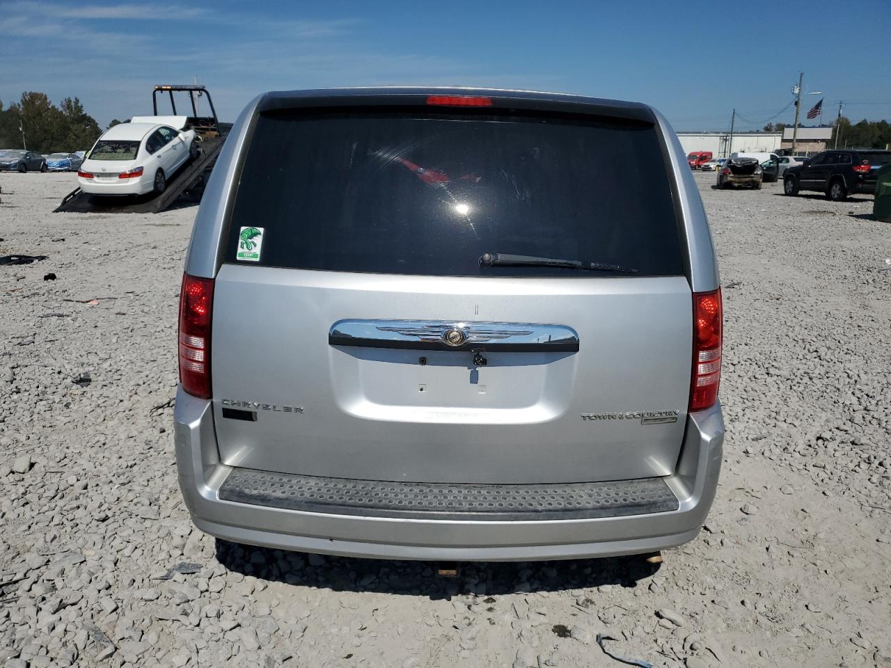 CHRYSLER TOWN & COUNTRY LX