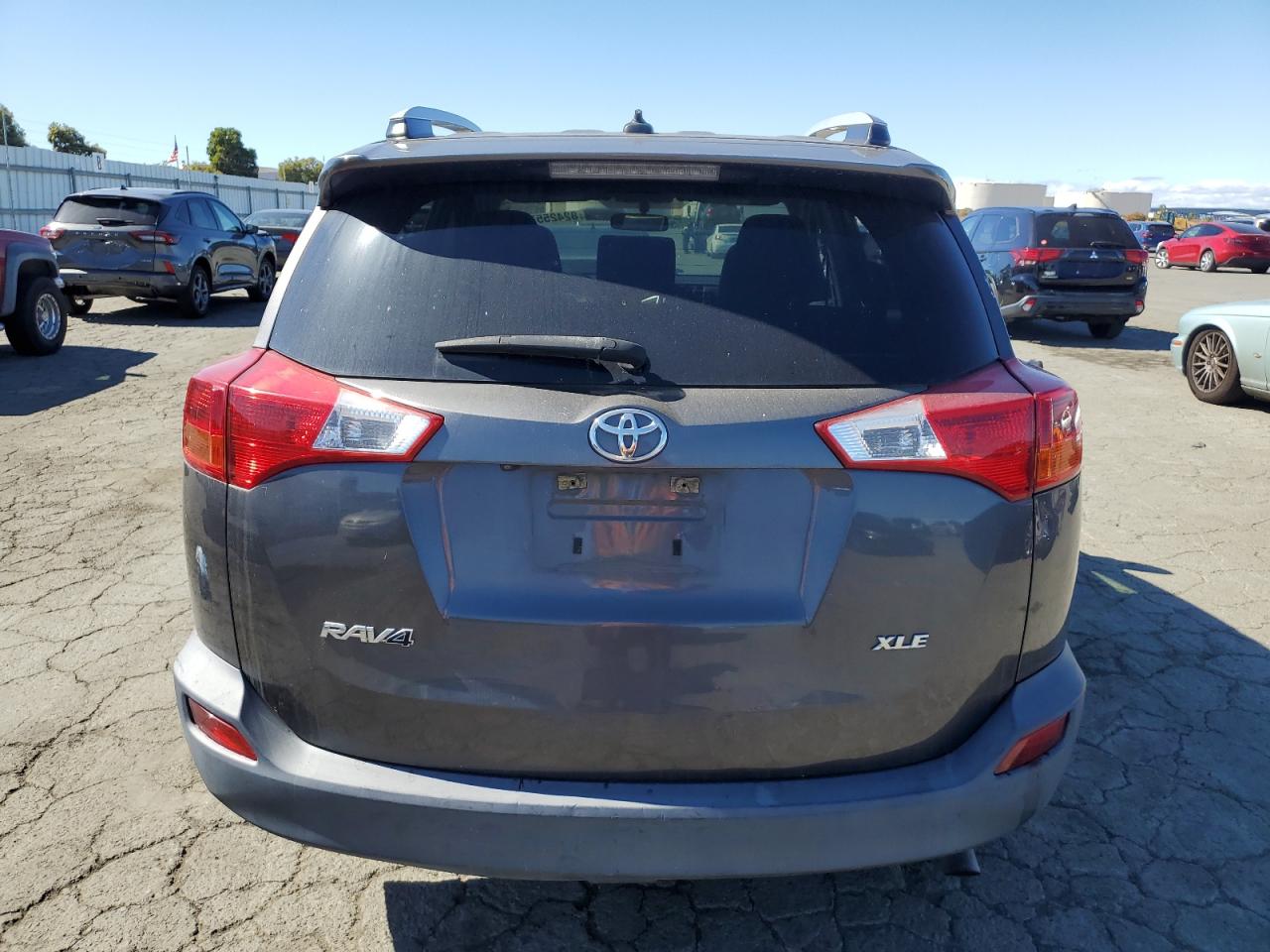 TOYOTA RAV4 XLE