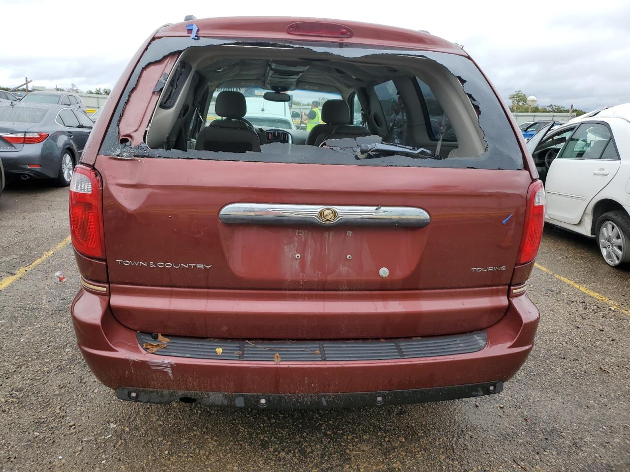 Lot #3298222028 2007 CHRYSLER TOWN & COU