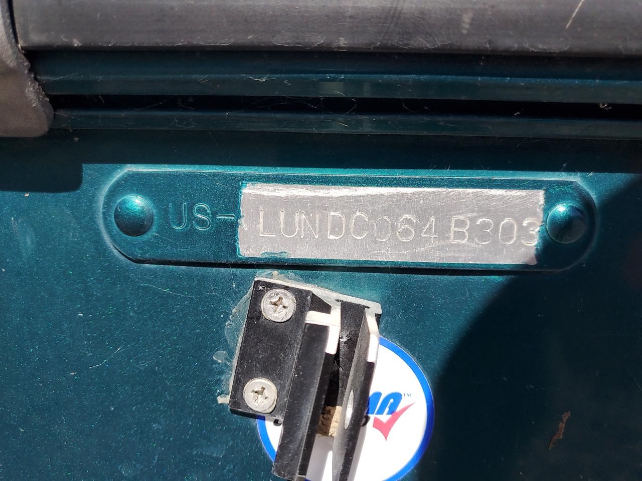 Lot #3270704859 2003 LUND BOAT W/TRL