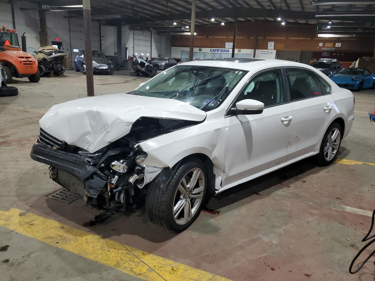 VOLKSWAGEN PASSAT SE