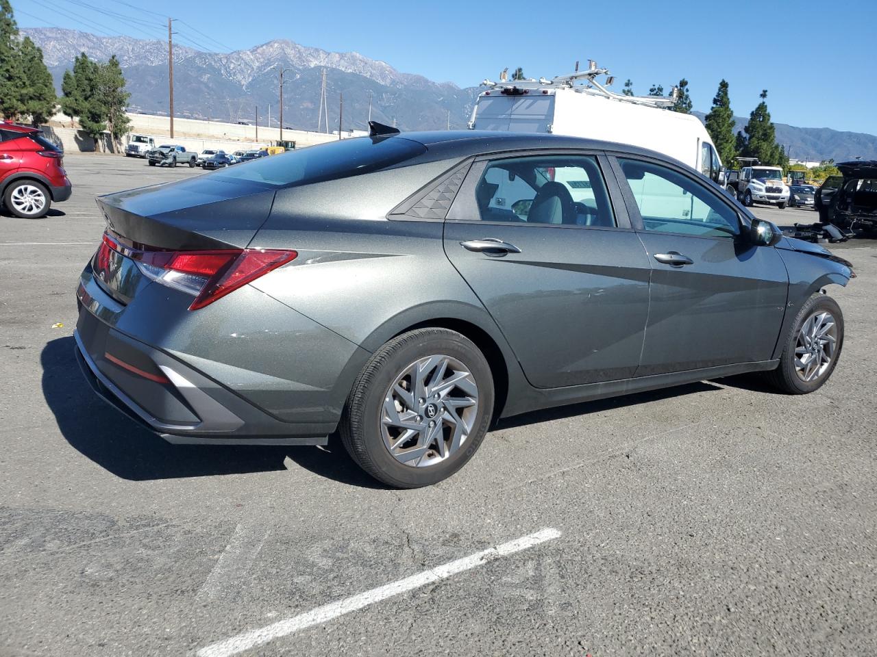 Lot #3304099490 2024 HYUNDAI ELANTRA SEL