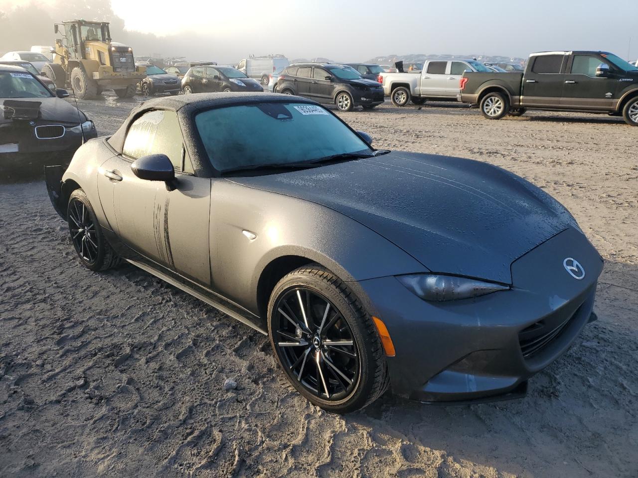 MAZDA MX-5 GRAND TOURING