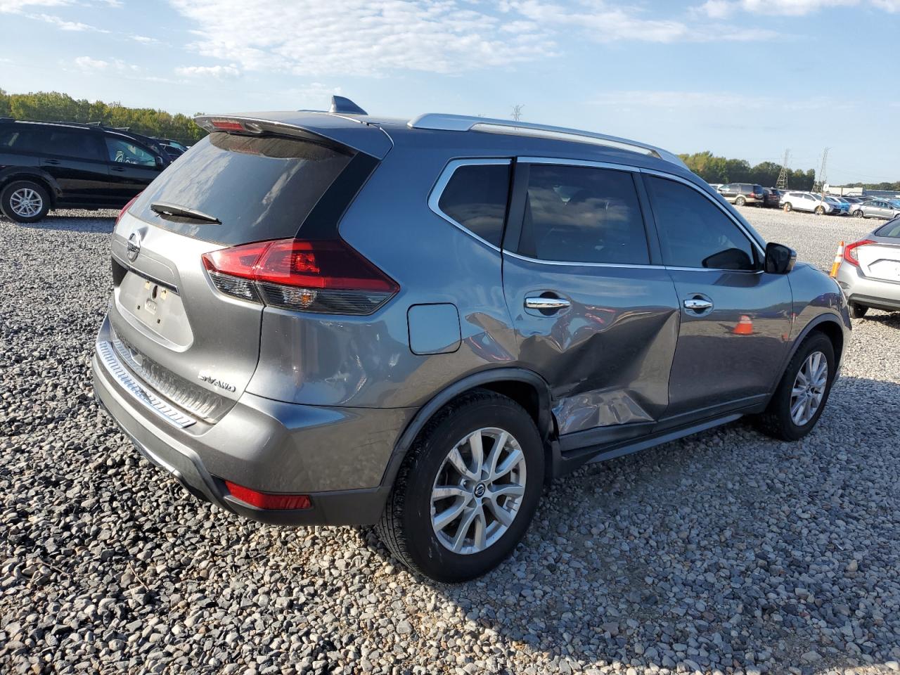 NISSAN ROGUE S
