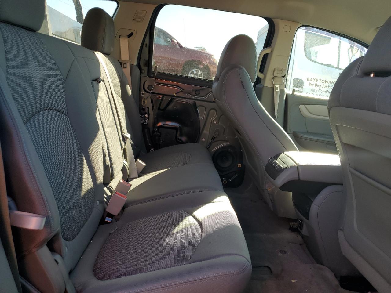 CHEVROLET TRAVERSE LS