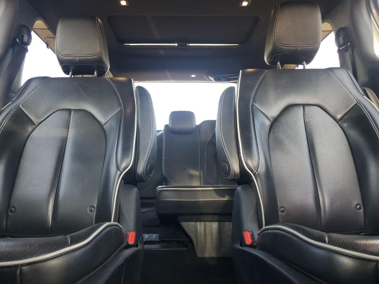 CHRYSLER PACIFICA HYBRID LIMITED