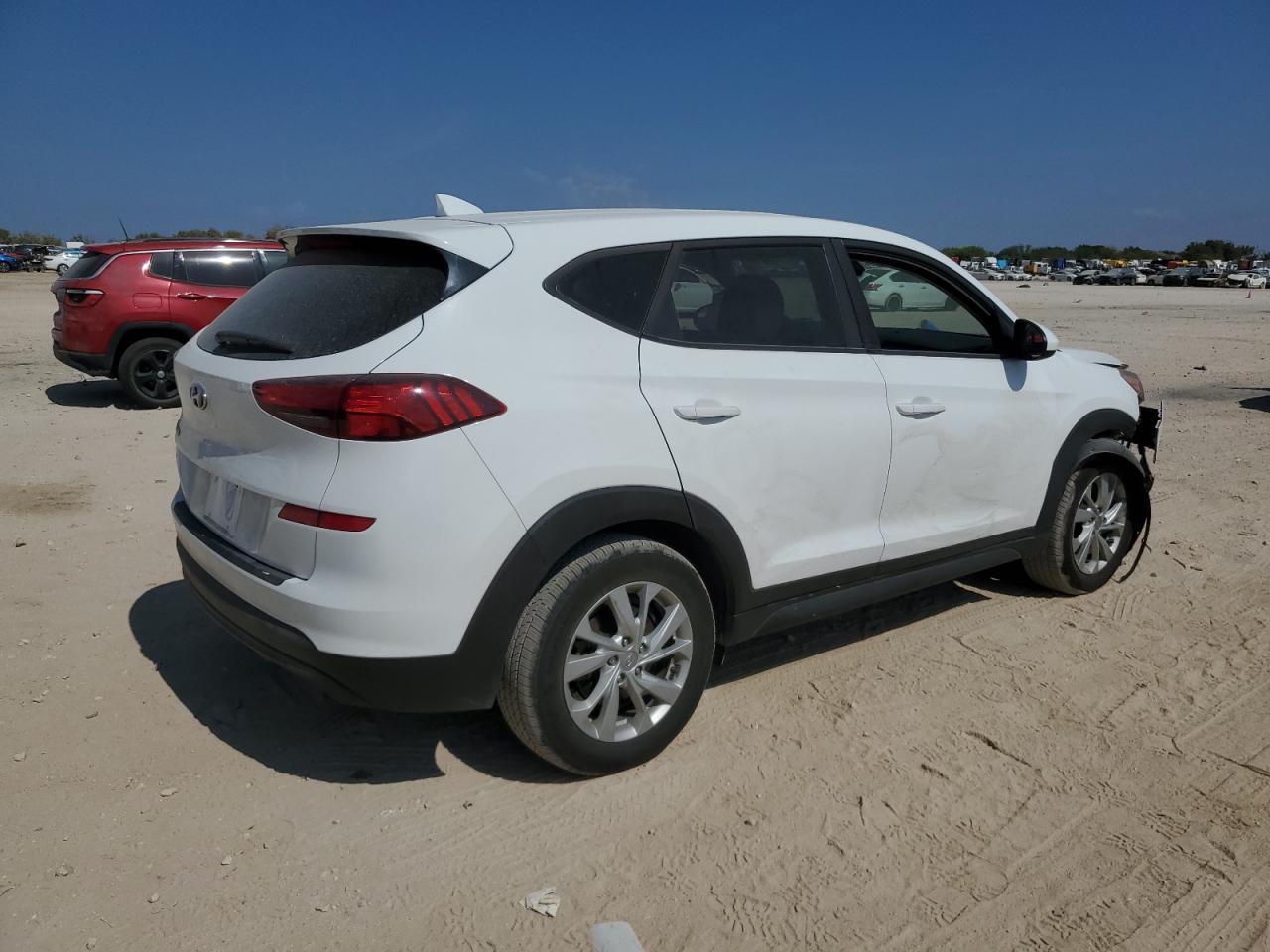 HYUNDAI TUCSON SE