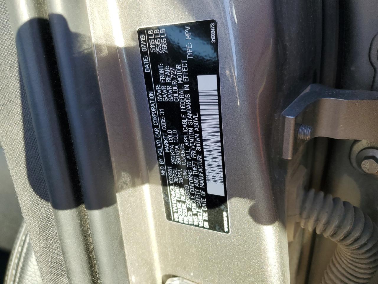 VOLVO V60 T5 MOMENTUM