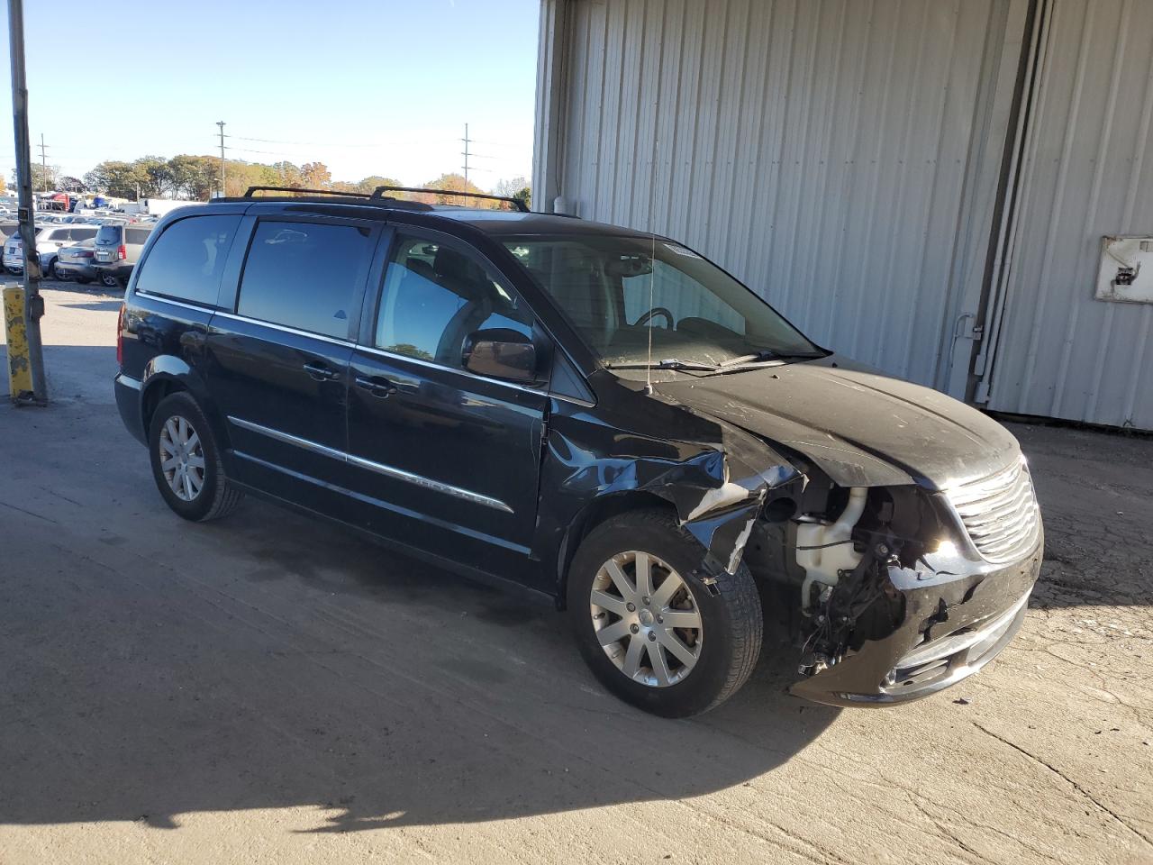 CHRYSLER TOWN & COUNTRY TOURING