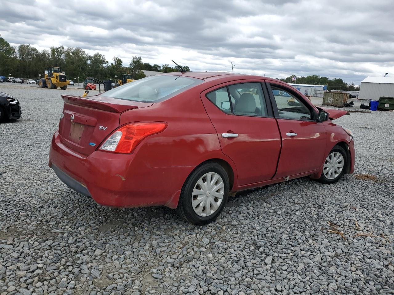 NISSAN VERSA S