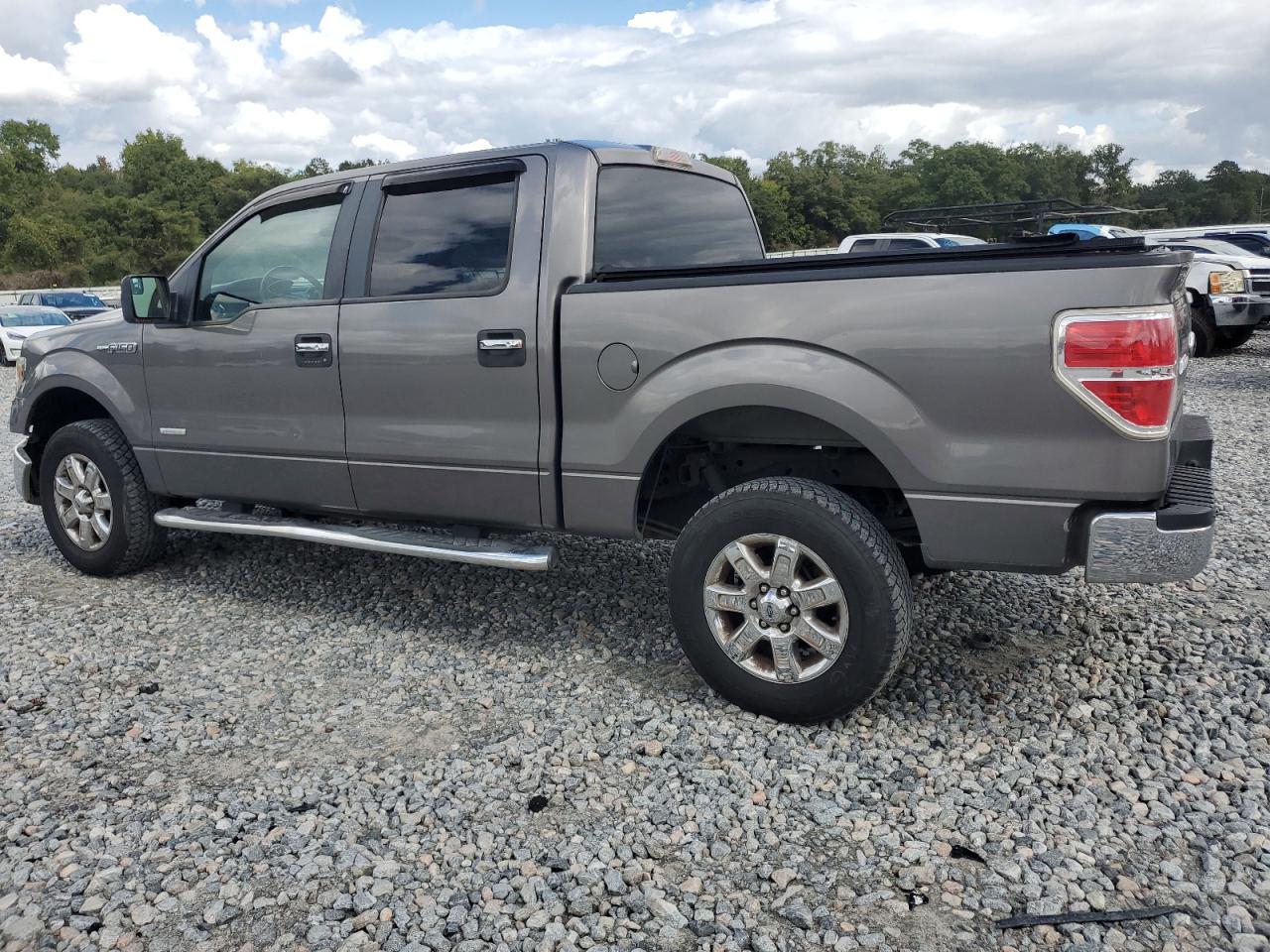 FORD F-150 SUPERCREW