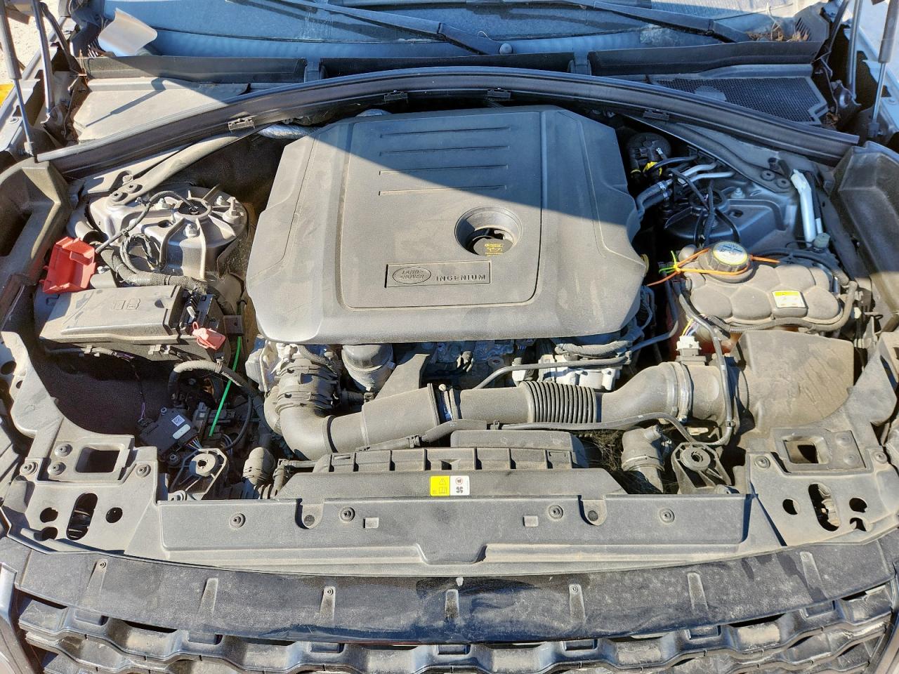 LAND ROVER RANGE ROVER R-DYNAMIC SE