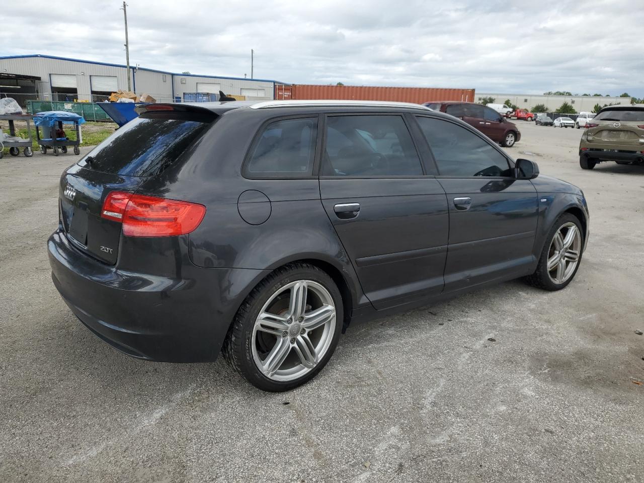 AUDI A3 PREMIUM PLUS