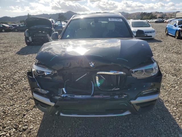 2018 BMW X3 XDRIVE3 5UXTR9C59JLD61131