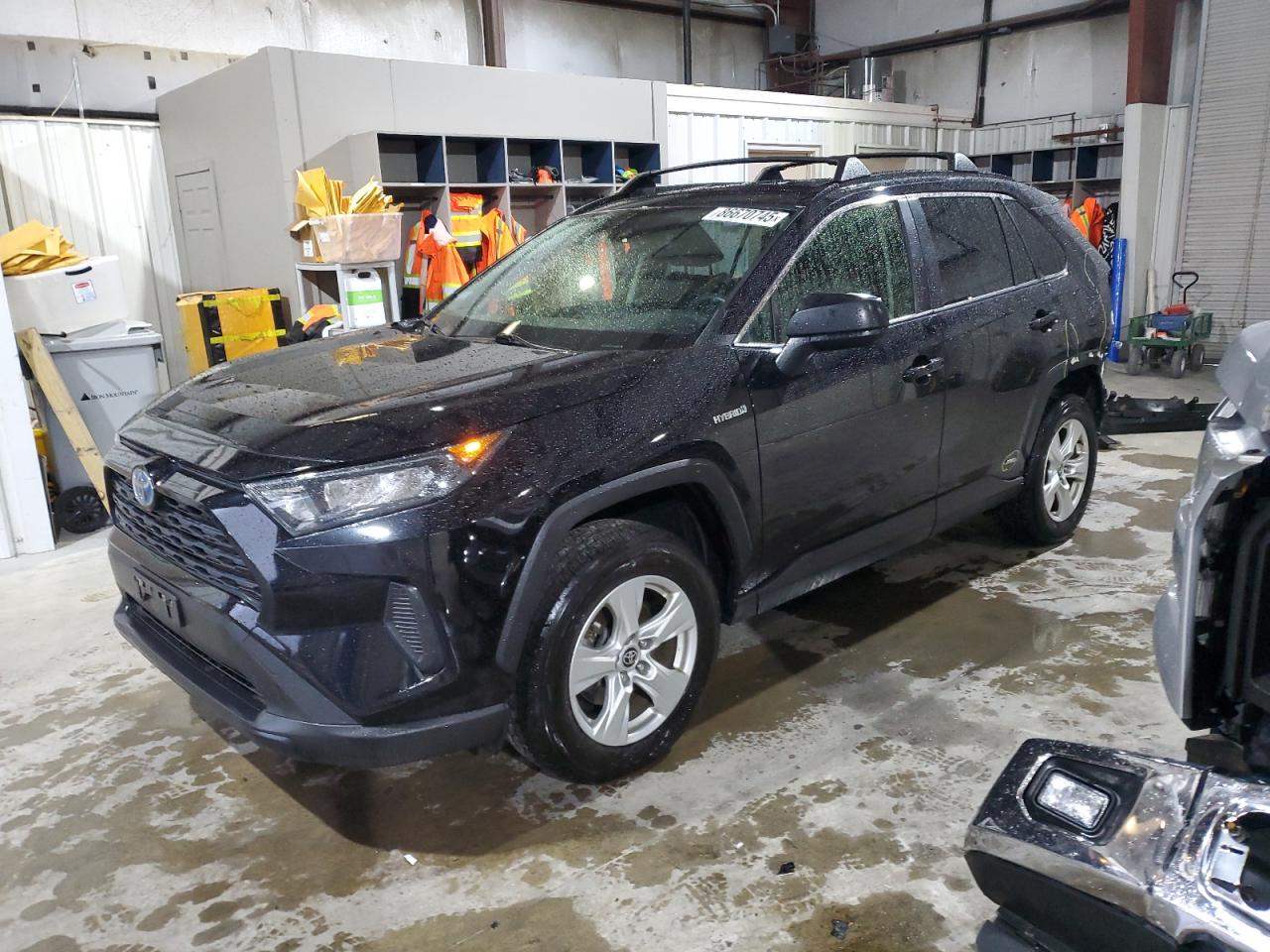 TOYOTA RAV4 LE