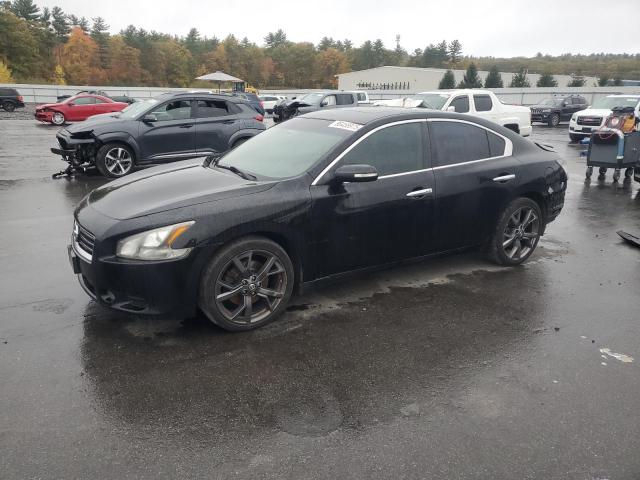 NISSAN MAXIMA S